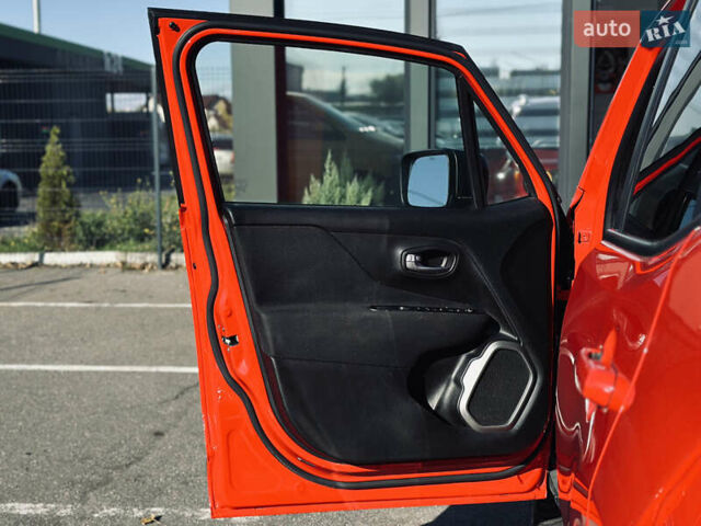 Червоний Джип Ренегат, об'ємом двигуна 2.4 л та пробігом 48 тис. км за 17200 $, фото 23 на Automoto.ua