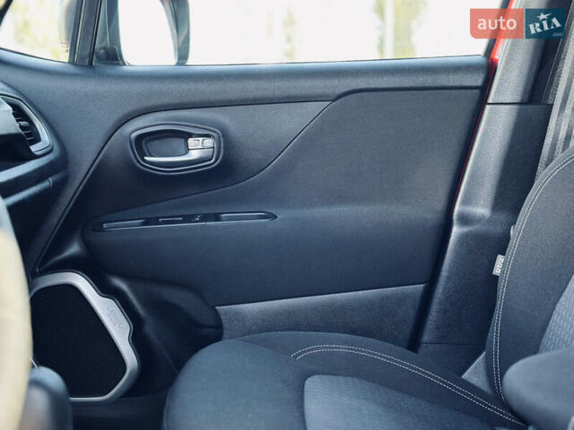 Червоний Джип Ренегат, об'ємом двигуна 2.4 л та пробігом 48 тис. км за 17200 $, фото 26 на Automoto.ua