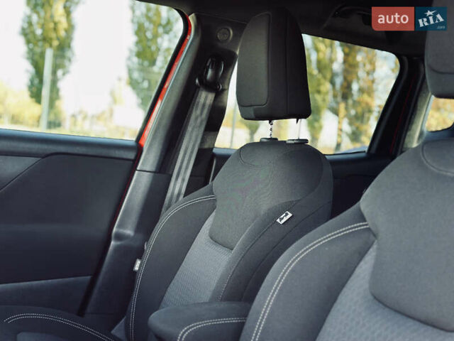 Червоний Джип Ренегат, об'ємом двигуна 2.4 л та пробігом 48 тис. км за 17200 $, фото 27 на Automoto.ua