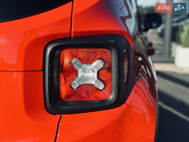 Червоний Джип Ренегат, об'ємом двигуна 2.4 л та пробігом 48 тис. км за 17200 $, фото 12 на Automoto.ua