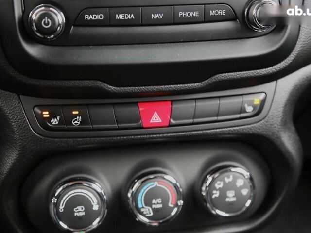 Джип Ренегат, об'ємом двигуна 2.4 л та пробігом 168 тис. км за 12900 $, фото 19 на Automoto.ua