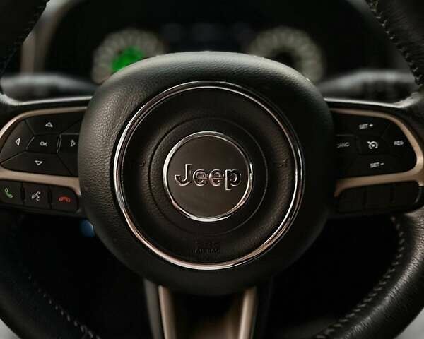 Джип Ренегат, объемом двигателя 2.36 л и пробегом 117 тыс. км за 14800 $, фото 9 на Automoto.ua