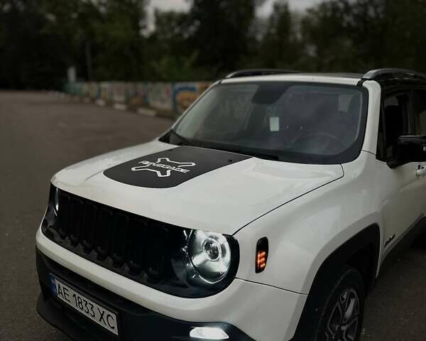 Джип Ренегат, объемом двигателя 2.36 л и пробегом 117 тыс. км за 14800 $, фото 6 на Automoto.ua