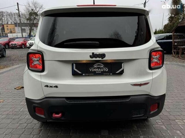 Джип Ренегат, объемом двигателя 0 л и пробегом 120 тыс. км за 14900 $, фото 13 на Automoto.ua