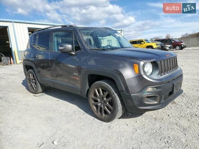 Джип Ренегат, об'ємом двигуна 2.4 л та пробігом 127 тис. км за 1200 $, фото 3 на Automoto.ua