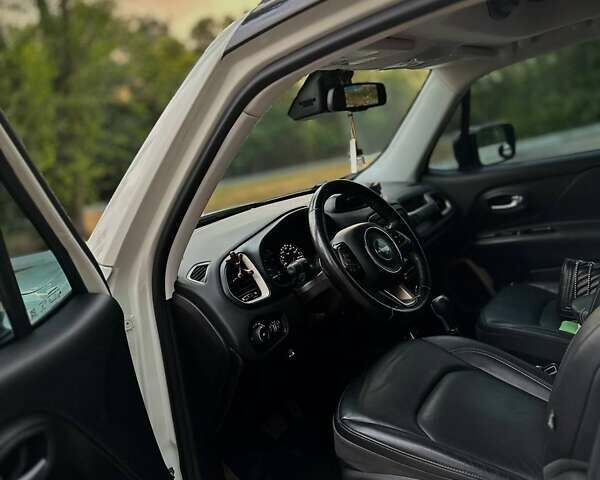 Джип Ренегат, объемом двигателя 2.36 л и пробегом 117 тыс. км за 14800 $, фото 7 на Automoto.ua