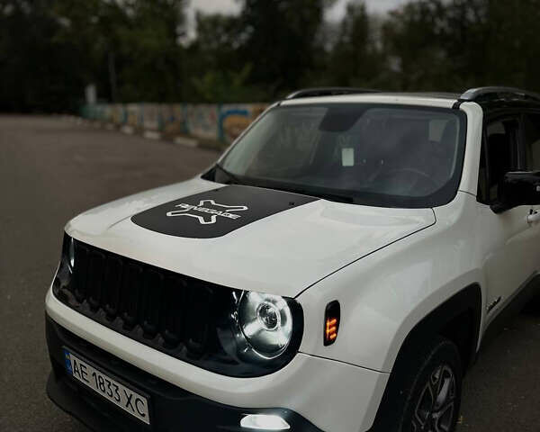 Джип Ренегат, объемом двигателя 2.36 л и пробегом 117 тыс. км за 14800 $, фото 2 на Automoto.ua