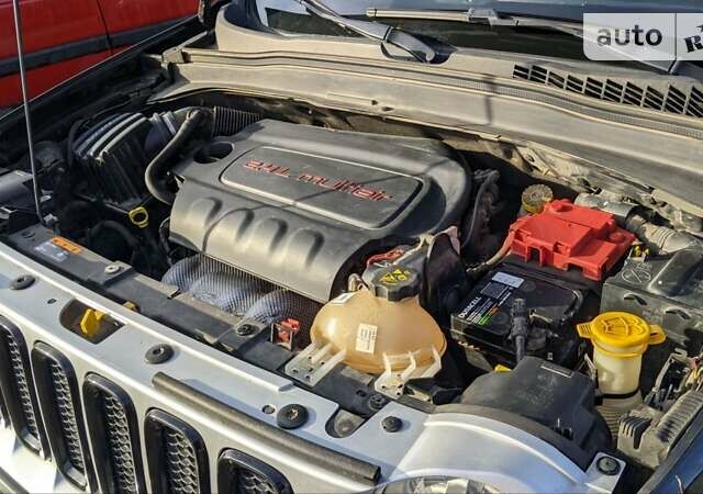 Джип Ренегат, об'ємом двигуна 2.36 л та пробігом 198 тис. км за 14000 $, фото 52 на Automoto.ua