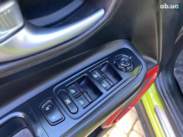 Джип Ренегат, объемом двигателя 2.4 л и пробегом 268 тыс. км за 13300 $, фото 11 на Automoto.ua