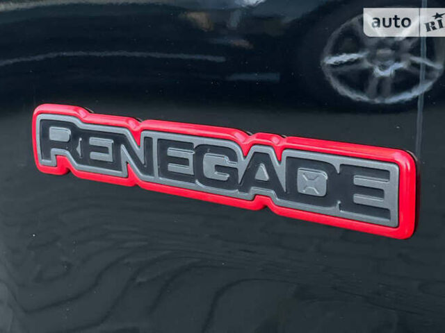 Джип Ренегат, об'ємом двигуна 2.36 л та пробігом 95 тис. км за 15500 $, фото 6 на Automoto.ua
