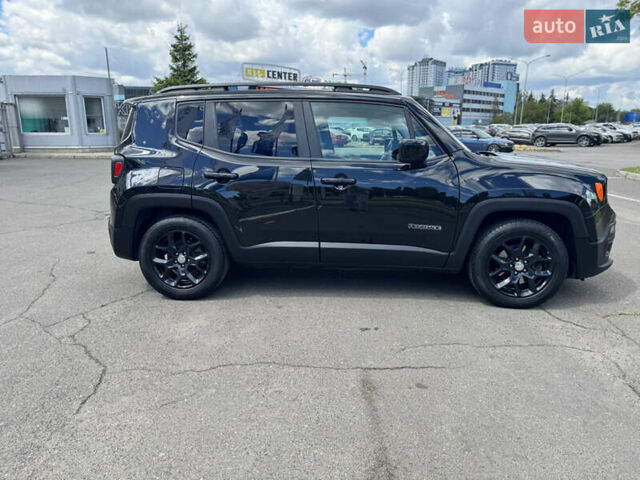 Джип Ренегат, объемом двигателя 2.36 л и пробегом 150 тыс. км за 12000 $, фото 4 на Automoto.ua