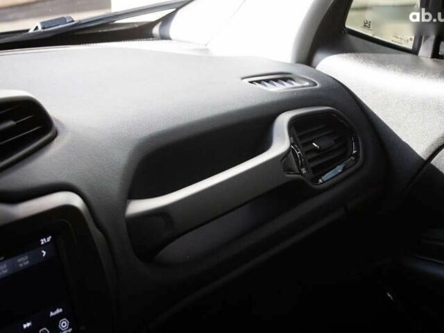 Джип Ренегат, объемом двигателя 2.4 л и пробегом 60 тыс. км за 15800 $, фото 24 на Automoto.ua