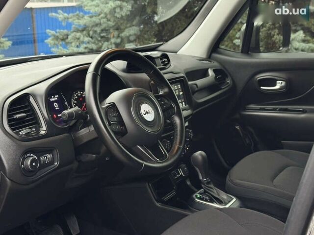 Джип Ренегат, объемом двигателя 2.4 л и пробегом 79 тыс. км за 15500 $, фото 18 на Automoto.ua