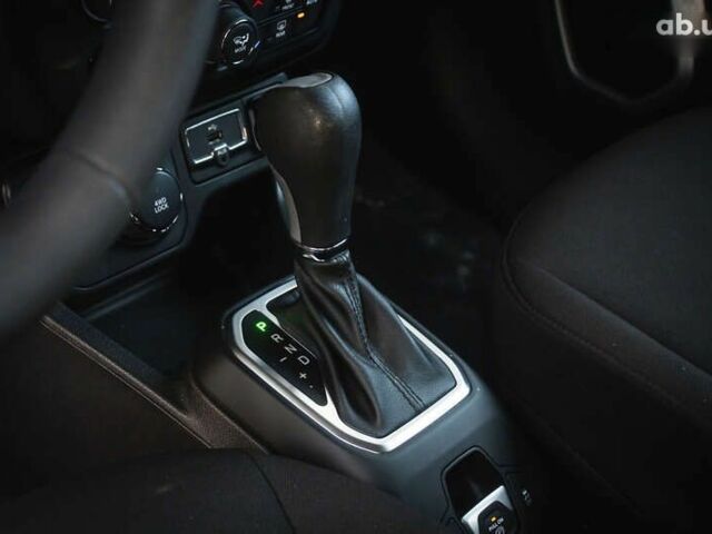 Джип Ренегат, об'ємом двигуна 0 л та пробігом 58 тис. км за 17500 $, фото 20 на Automoto.ua