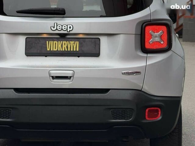 Джип Ренегат, об'ємом двигуна 2.4 л та пробігом 89 тис. км за 14500 $, фото 17 на Automoto.ua