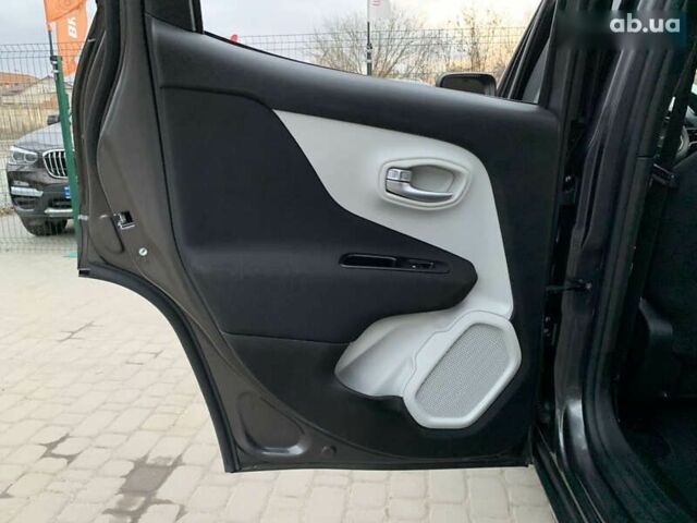 Джип Ренегат, об'ємом двигуна 2.4 л та пробігом 95 тис. км за 13499 $, фото 26 на Automoto.ua