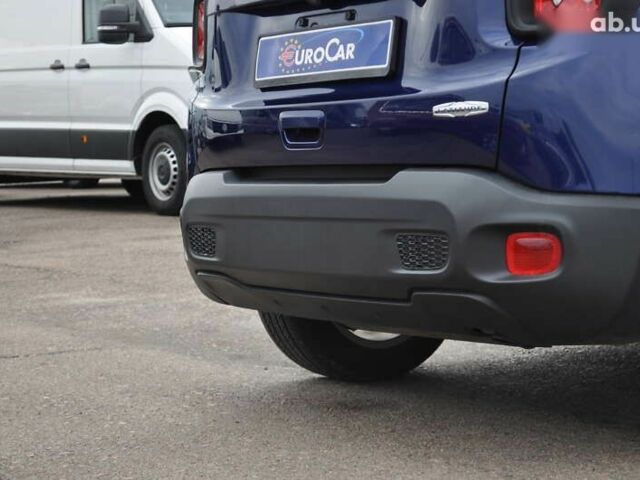 Джип Ренегат, объемом двигателя 0 л и пробегом 99 тыс. км за 15800 $, фото 11 на Automoto.ua