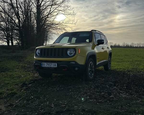 Желтый Джип Ренегат, объемом двигателя 2.36 л и пробегом 187 тыс. км за 12500 $, фото 11 на Automoto.ua