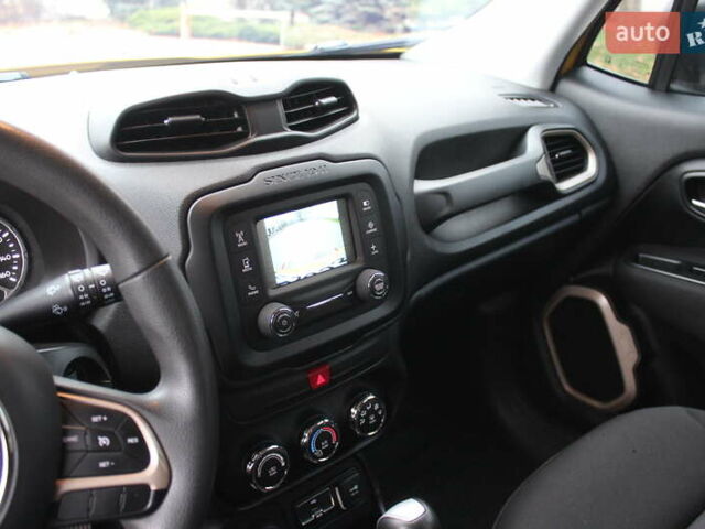 Желтый Джип Ренегат, объемом двигателя 2.36 л и пробегом 197 тыс. км за 11999 $, фото 38 на Automoto.ua