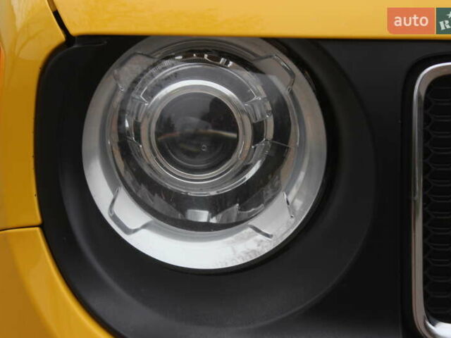 Желтый Джип Ренегат, объемом двигателя 2.36 л и пробегом 197 тыс. км за 11999 $, фото 25 на Automoto.ua