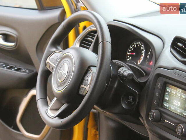 Желтый Джип Ренегат, объемом двигателя 2.36 л и пробегом 197 тыс. км за 11999 $, фото 22 на Automoto.ua