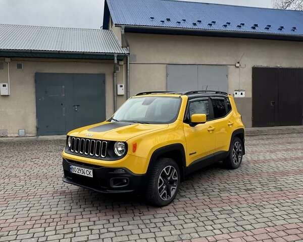 Желтый Джип Ренегат, объемом двигателя 2.36 л и пробегом 92 тыс. км за 14300 $, фото 1 на Automoto.ua