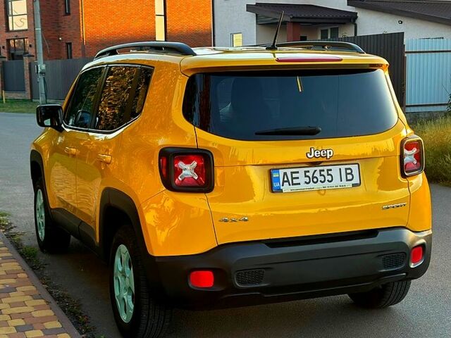 Жовтий Джип Ренегат, об'ємом двигуна 2.4 л та пробігом 194 тис. км за 11600 $, фото 1 на Automoto.ua