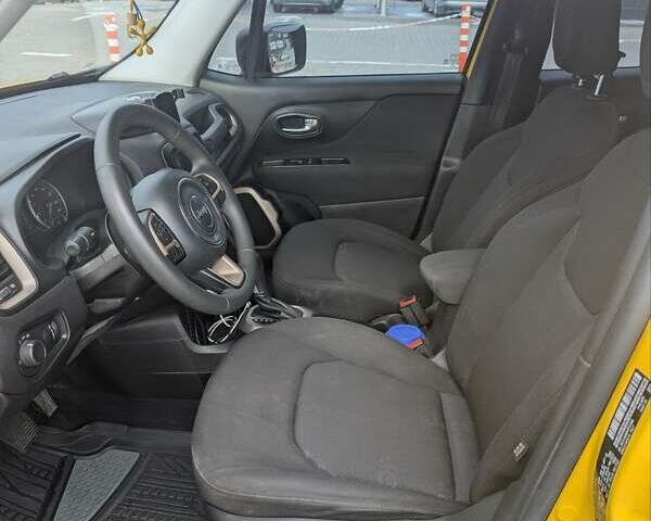 Желтый Джип Ренегат, объемом двигателя 2.36 л и пробегом 123 тыс. км за 14100 $, фото 13 на Automoto.ua