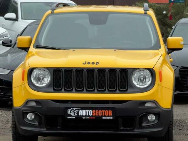 Желтый Джип Ренегат, объемом двигателя 2.36 л и пробегом 112 тыс. км за 14000 $, фото 3 на Automoto.ua