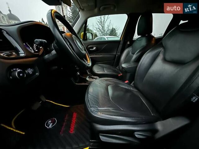 Желтый Джип Ренегат, объемом двигателя 2.36 л и пробегом 112 тыс. км за 14000 $, фото 12 на Automoto.ua