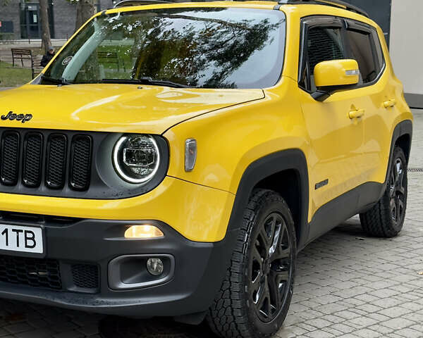 Джип Ренегат 2018 у Києві на Automoto.ua Жовтий Джип Ренегат, об'ємом двигуна 2.36 л та пробігом 75 тис. км за 14900 $, фото 1 на Automoto.ua