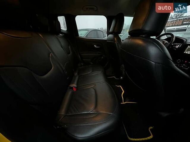 Желтый Джип Ренегат, объемом двигателя 2.36 л и пробегом 112 тыс. км за 14000 $, фото 16 на Automoto.ua