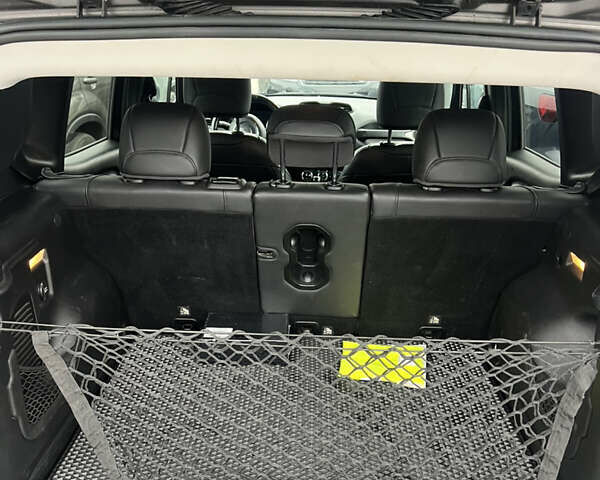 Серый Джип Ренегат, объемом двигателя 2.36 л и пробегом 103 тыс. км за 12000 $, фото 11 на Automoto.ua