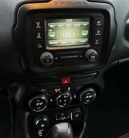 Серый Джип Ренегат, объемом двигателя 2.36 л и пробегом 153 тыс. км за 12499 $, фото 23 на Automoto.ua