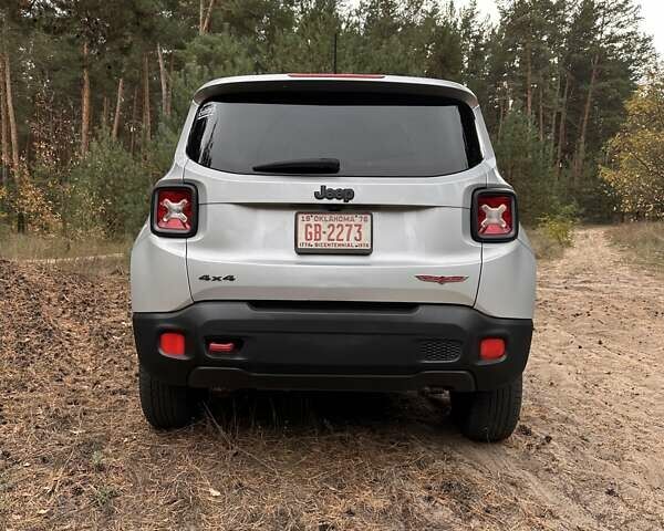 Сірий Джип Ренегат, об'ємом двигуна 2.36 л та пробігом 199 тис. км за 11900 $, фото 12 на Automoto.ua