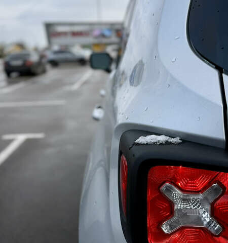 Серый Джип Ренегат, объемом двигателя 2.36 л и пробегом 190 тыс. км за 11000 $, фото 22 на Automoto.ua