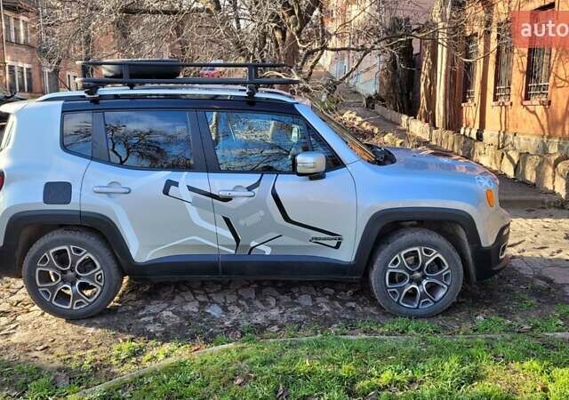 Сірий Джип Ренегат, об'ємом двигуна 2.36 л та пробігом 93 тис. км за 14000 $, фото 5 на Automoto.ua