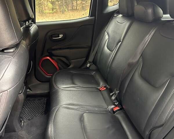 Сірий Джип Ренегат, об'ємом двигуна 2.36 л та пробігом 199 тис. км за 11900 $, фото 21 на Automoto.ua