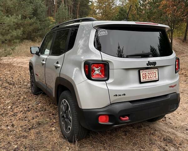 Сірий Джип Ренегат, об'ємом двигуна 2.36 л та пробігом 199 тис. км за 11900 $, фото 8 на Automoto.ua