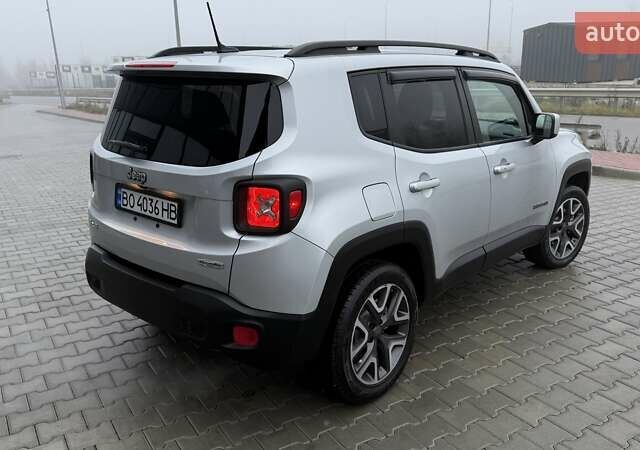 Серый Джип Ренегат, объемом двигателя 2.36 л и пробегом 153 тыс. км за 12499 $, фото 6 на Automoto.ua