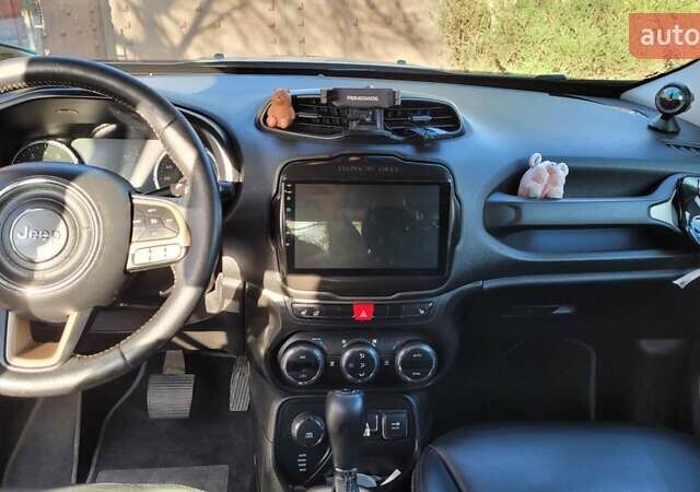 Сірий Джип Ренегат, об'ємом двигуна 2.36 л та пробігом 93 тис. км за 14000 $, фото 18 на Automoto.ua