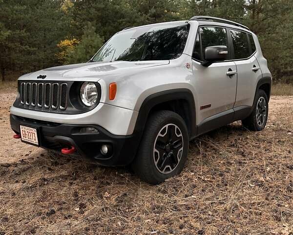 Сірий Джип Ренегат, об'ємом двигуна 2.36 л та пробігом 199 тис. км за 11900 $, фото 3 на Automoto.ua