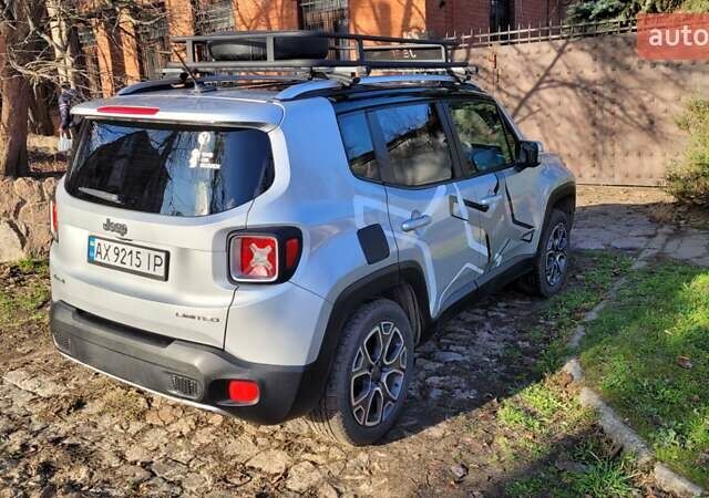 Сірий Джип Ренегат, об'ємом двигуна 2.36 л та пробігом 93 тис. км за 14000 $, фото 6 на Automoto.ua