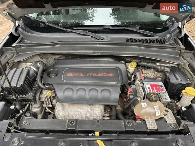 Сірий Джип Ренегат, об'ємом двигуна 2.36 л та пробігом 199 тис. км за 11900 $, фото 24 на Automoto.ua