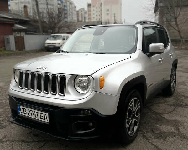 Серый Джип Ренегат, объемом двигателя 2.4 л и пробегом 174 тыс. км за 11400 $, фото 1 на Automoto.ua