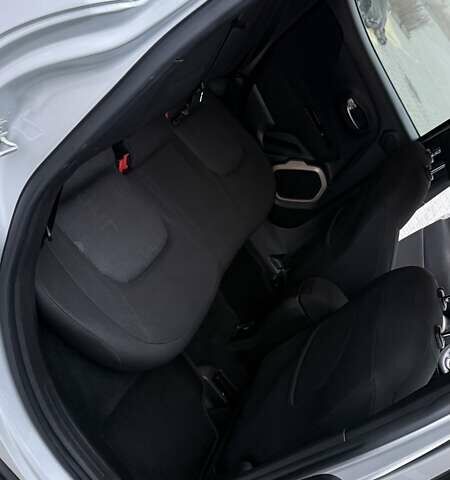 Серый Джип Ренегат, объемом двигателя 2.36 л и пробегом 153 тыс. км за 12499 $, фото 33 на Automoto.ua