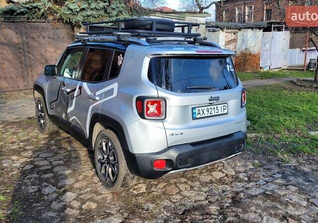 Сірий Джип Ренегат, об'ємом двигуна 2.36 л та пробігом 93 тис. км за 14000 $, фото 7 на Automoto.ua