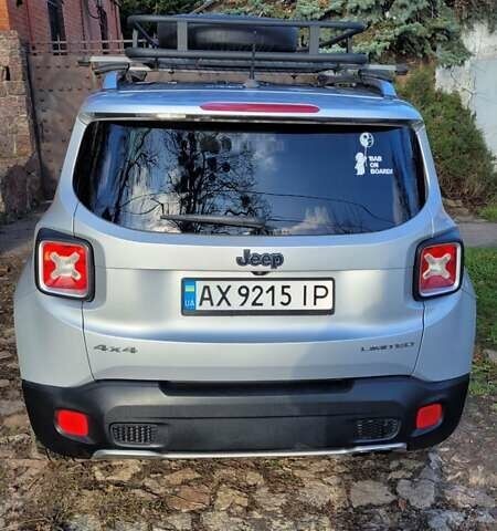 Сірий Джип Ренегат, об'ємом двигуна 2.36 л та пробігом 93 тис. км за 14000 $, фото 8 на Automoto.ua