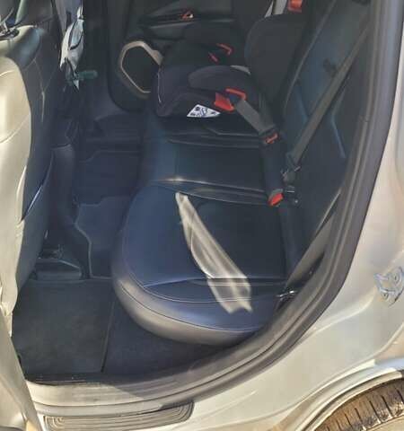 Сірий Джип Ренегат, об'ємом двигуна 2.36 л та пробігом 93 тис. км за 14000 $, фото 14 на Automoto.ua