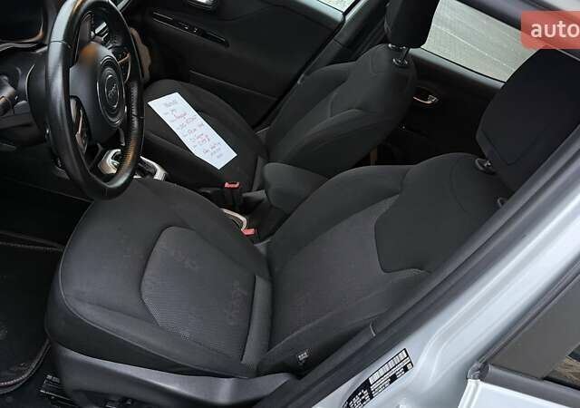 Серый Джип Ренегат, объемом двигателя 2.36 л и пробегом 153 тыс. км за 12499 $, фото 18 на Automoto.ua